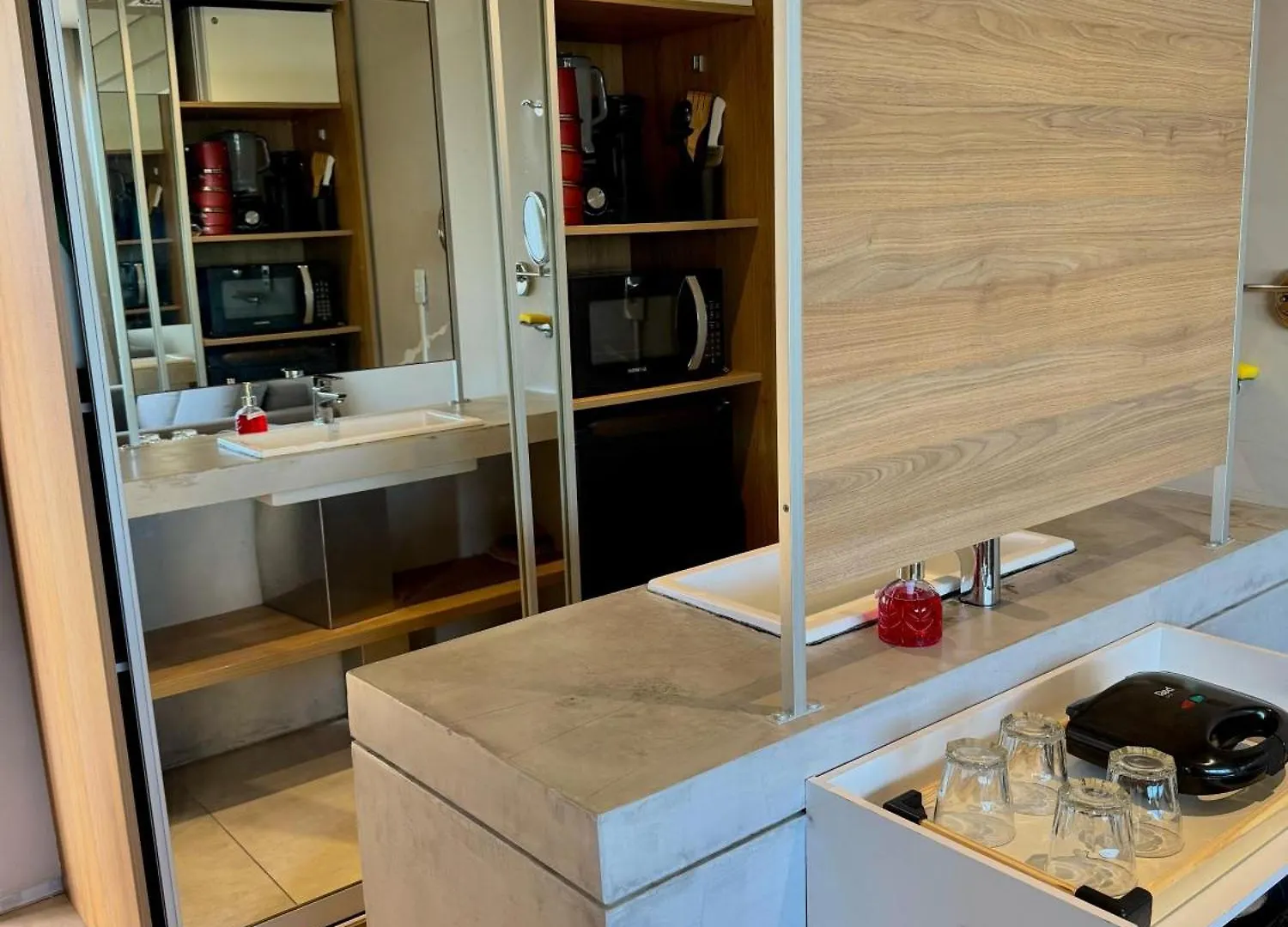 Paiva Home Stay - Beira Mar - Flat Recife Apartment